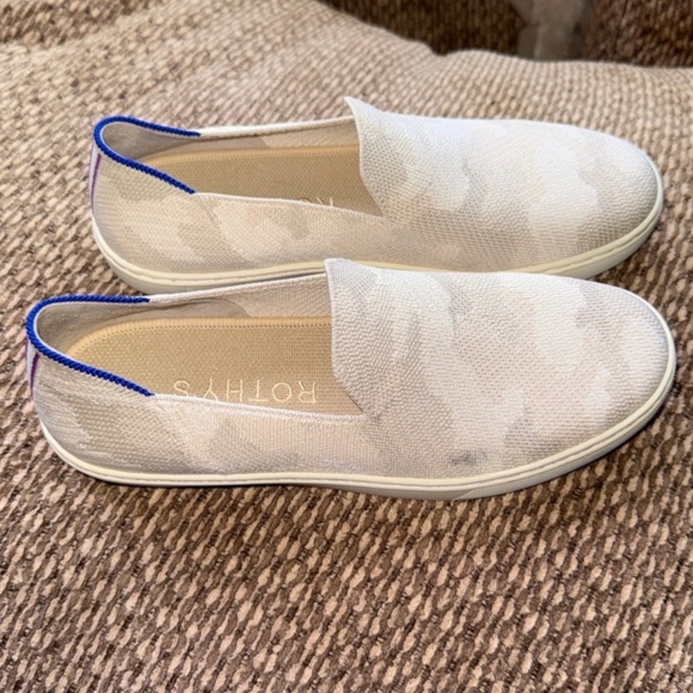 Rothy's Neutral Camo Beige & Tan Flat Slides Loafers. Womens 8.5
